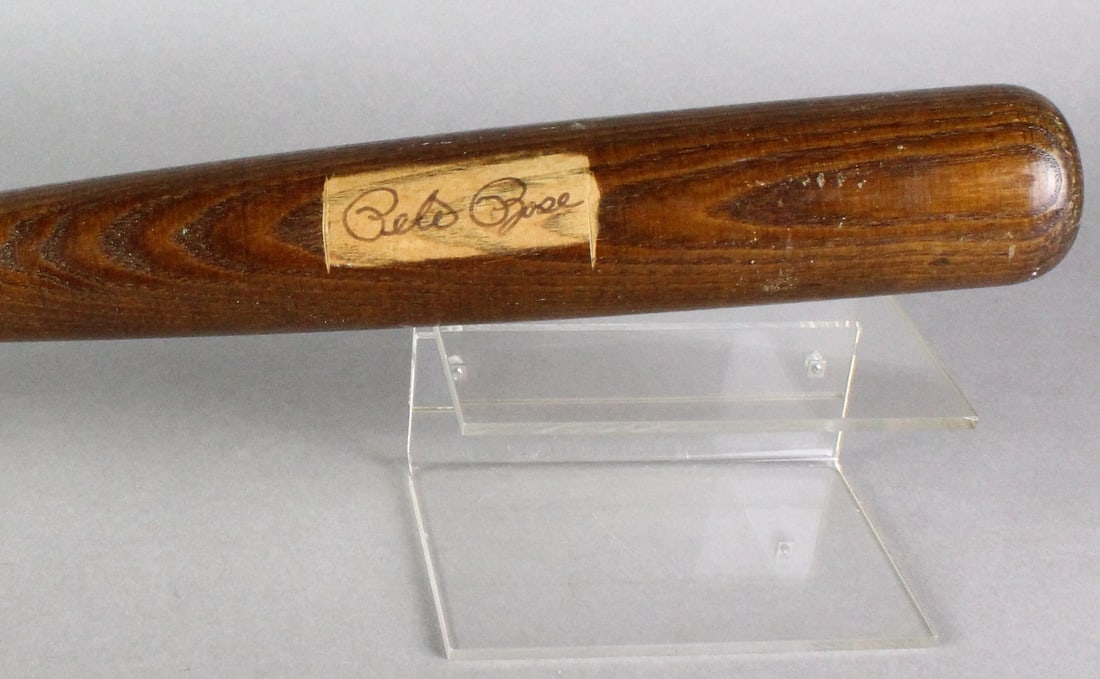 Pete Rose "Window Pane' Signed Bat - 2