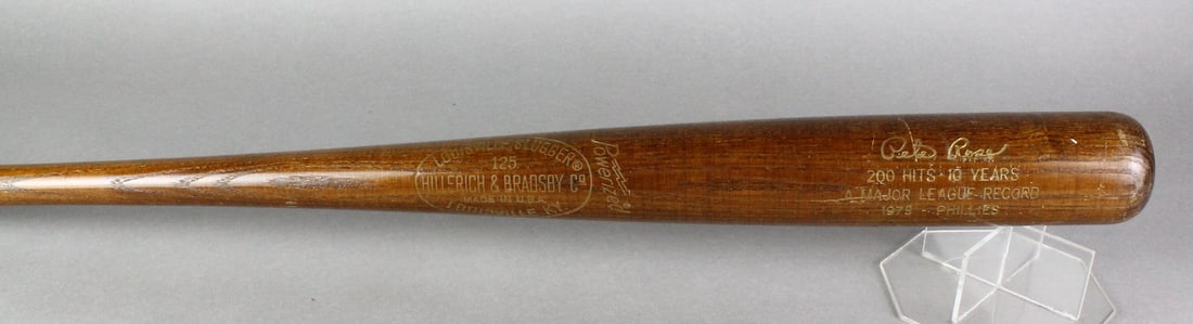 Pete Rose "Window Pane' Signed Bat - 4