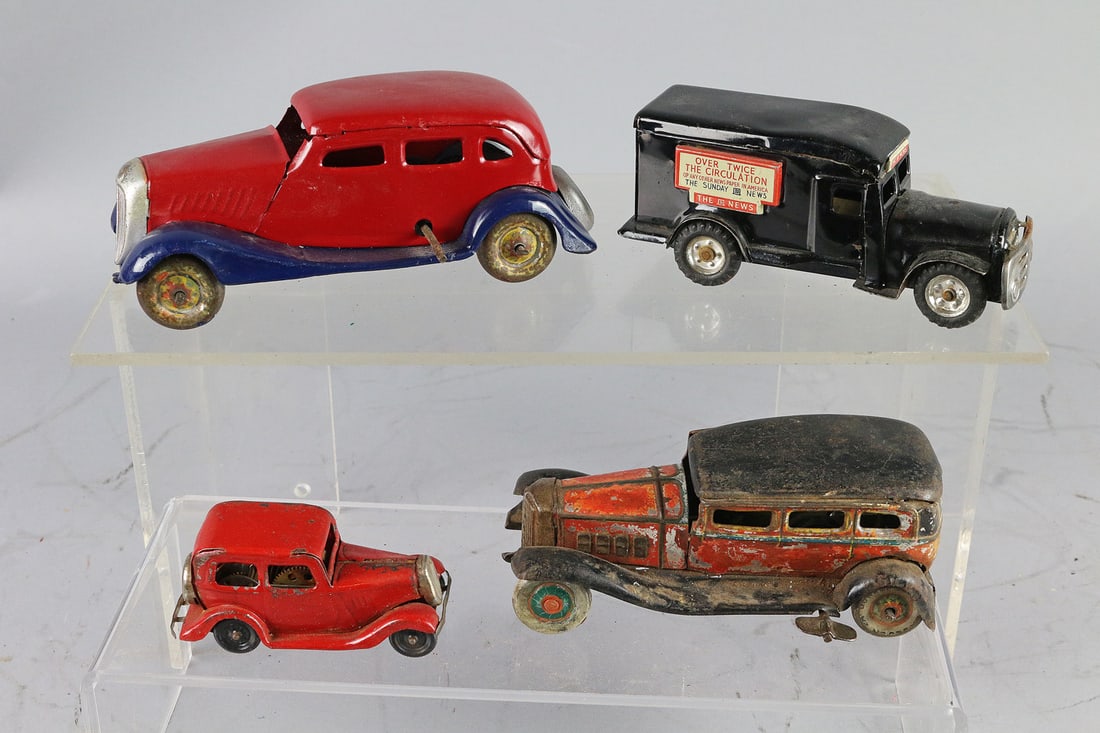 Pre-War Japan Tin Sedans & Wind Up Car Lot: Pre-War Japan Tin Sedans & Wind Up English/France Trucks Lot, 3, 5, 6, 7"
