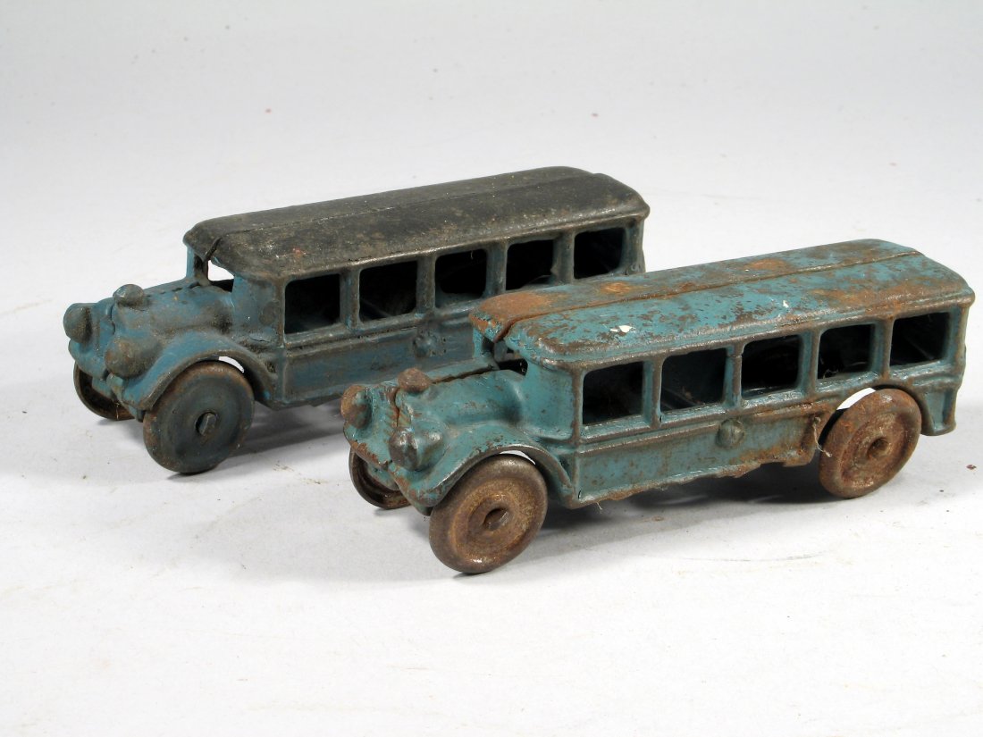 AC Williams Fageol Cast Iron Bus Lot: AC Williams Fageol Cast Iron Bus Lot, 2 cars, 5" long each