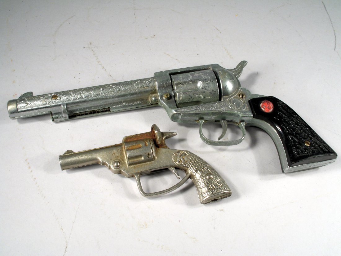 Nichols/ Kilgore Cap Gun Lot: Nichols/ Kilgore Cap Gun Lot, Nichols Stallion 45 and Kilgore Big Bill