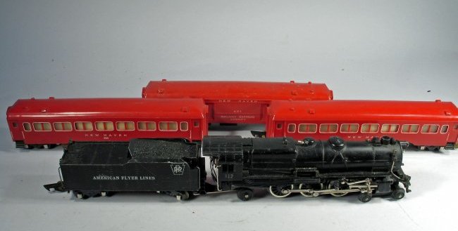 American Flyer Train Lot: American Flyer Train Lot, 312 Steam engine, New Haven 650, 650, 651 cars, track