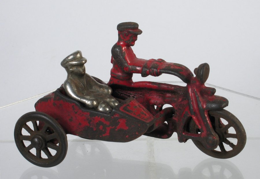 Hubley Motorcycle with Sidecar (1 of 2)