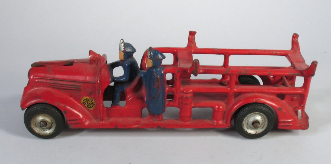 Arcade Fire Engine Apparatus Truck (1 of 3)