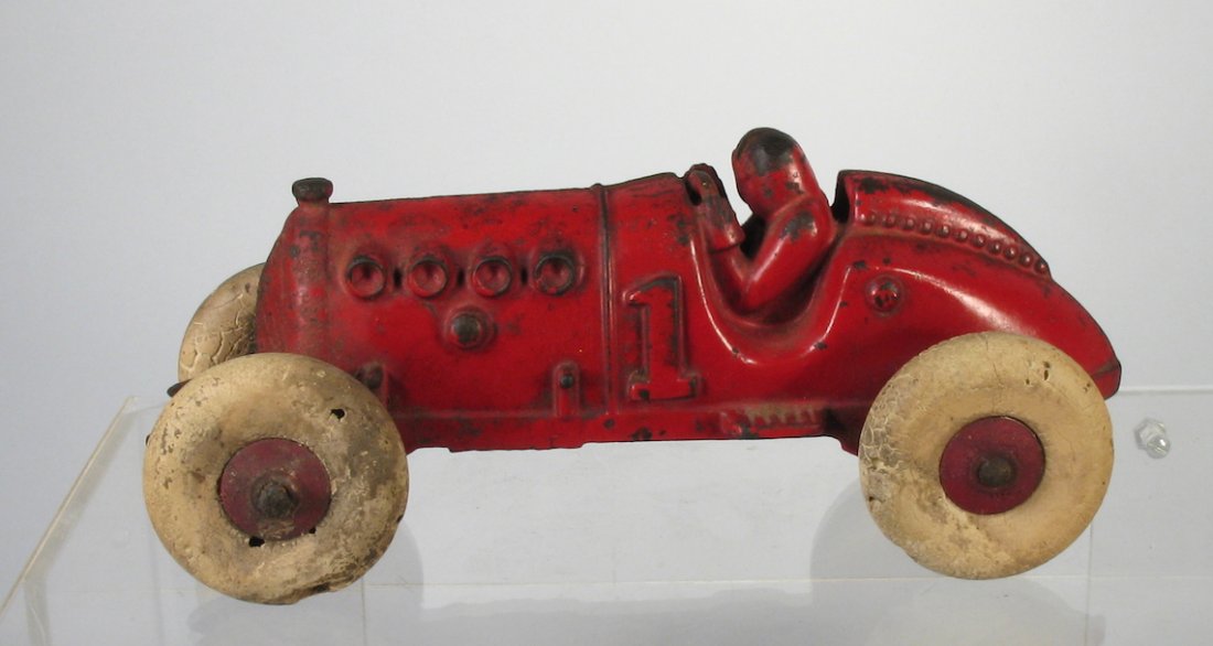 Hubley Large 8 Cylinder Race Car (1 of 3)