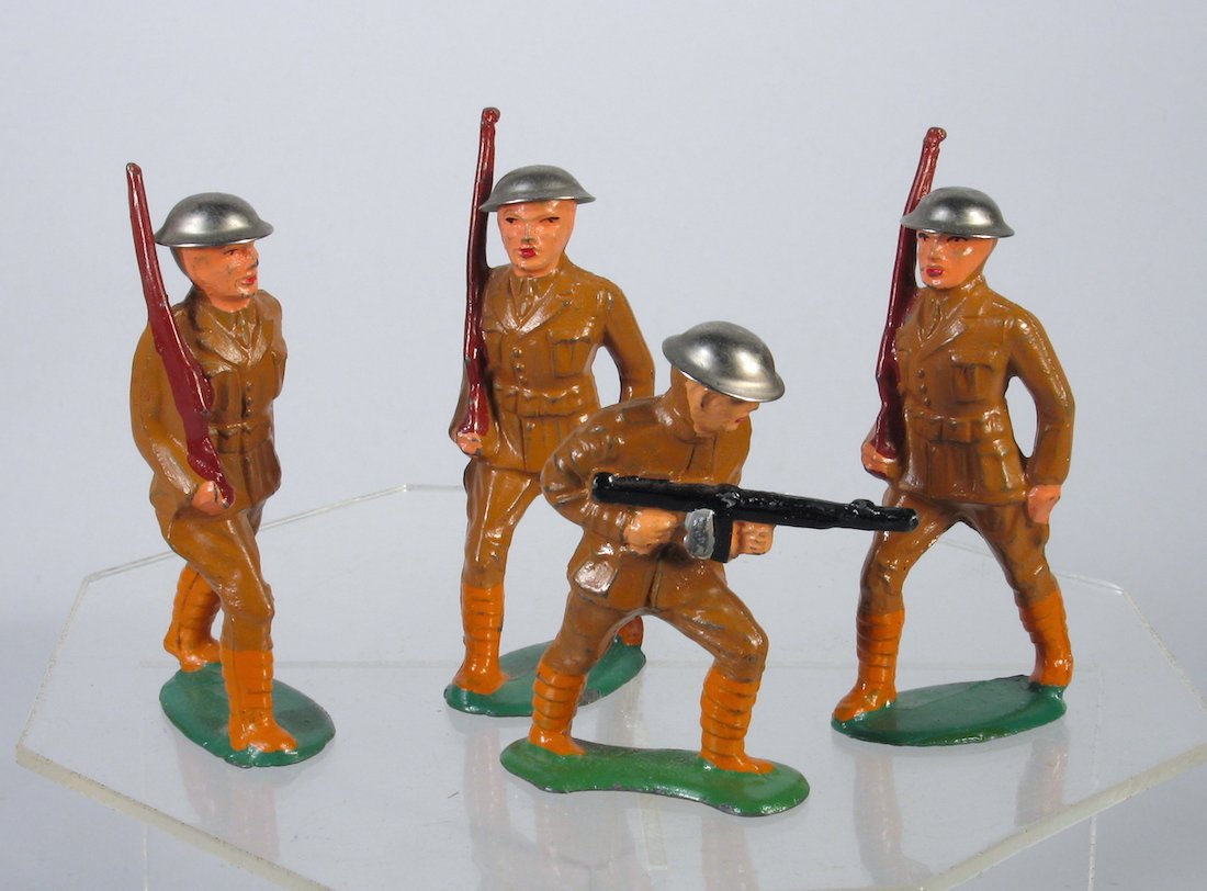 Manoil Soldiers Excellent Shape (1 of 2)