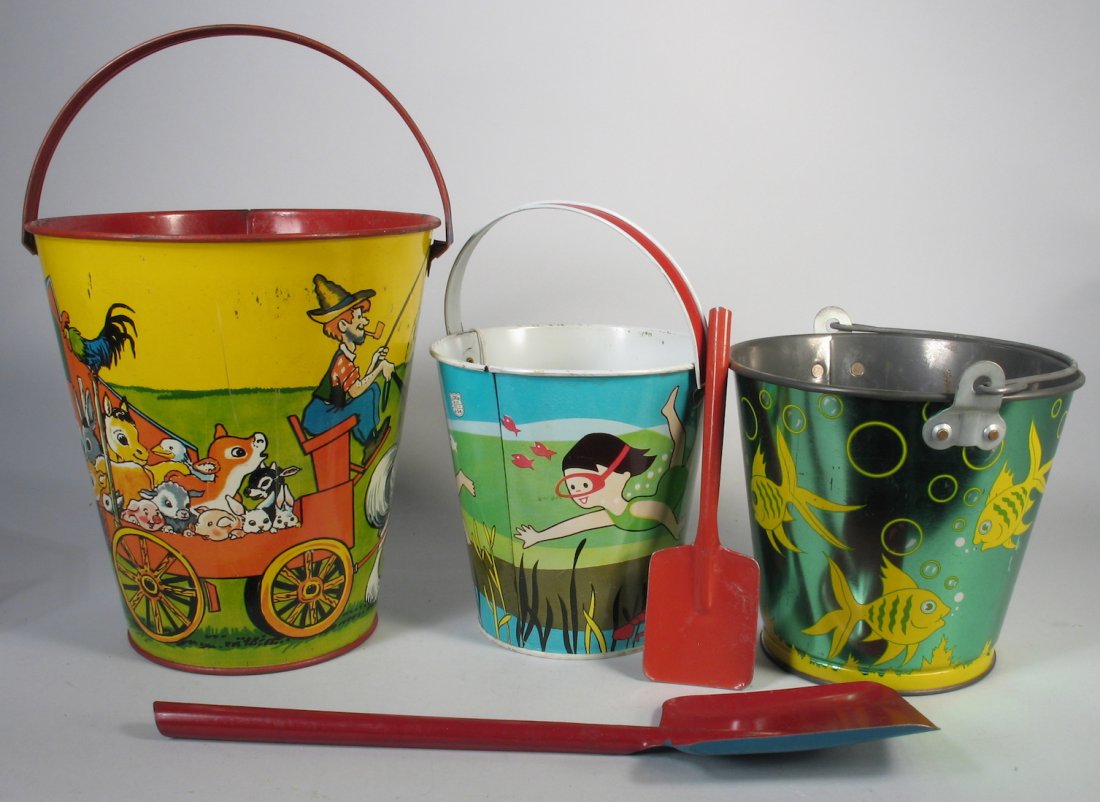 Vintage Tin Sand Pails and Shovel (1 of 2)