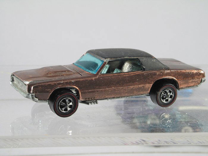 Hot Wheels Redline Custom T Bird Copper (1 of 2)