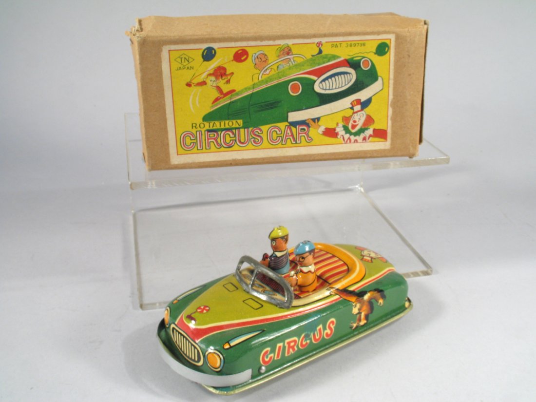 TN Circus Car Early Japan Tin (1 of 2)