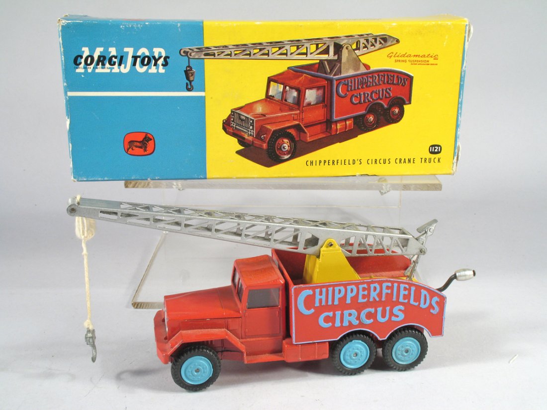 Corgi Major Chipperfields Circus Crane Truck (1 of 2)