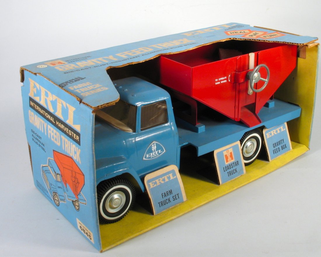 Ertl Pressed Steel Gravity Feed Truck Mint in Box (1 of 2)