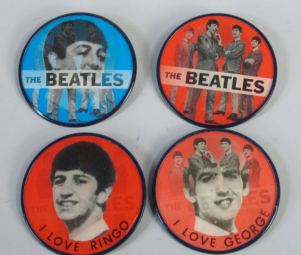 Beatle Set of 4 Flicker 3D Pinbacks Pristine (1 of 3)