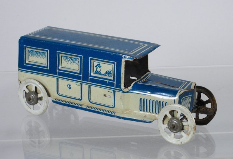 Fischer German Tin Penny Toy Limousine (1 of 2)
