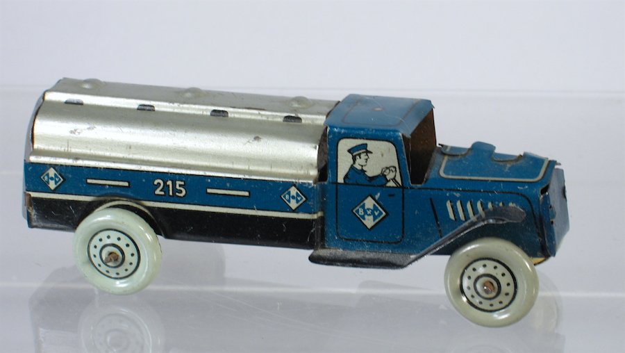 Kellermann German Tin Penny Toy Tanker Truck (1 of 2)