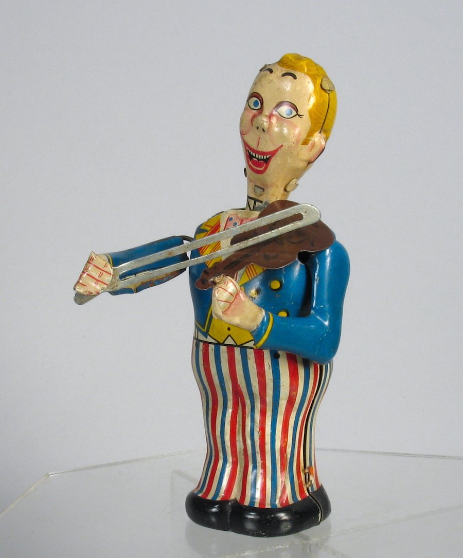 Linemar Japan Tin Violin Player: Linemar Japan Tin Violin Player. Scarce toy from the Japan maker of Marx toys.