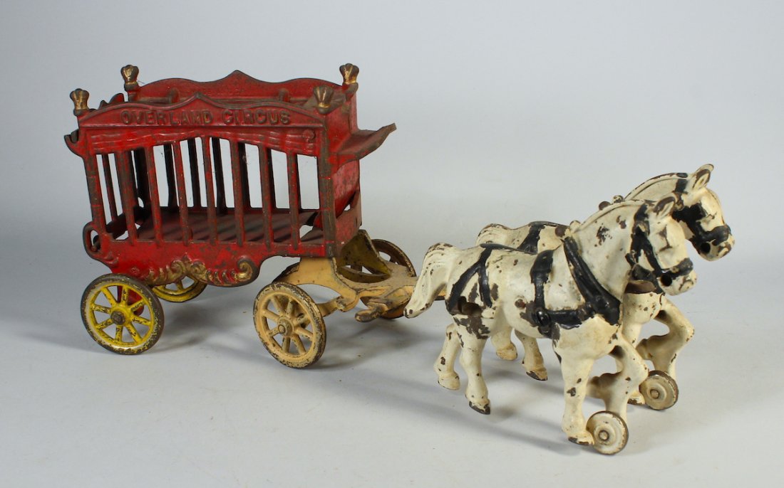 Kenton Cast Iron Overland Circus Wagon (1 of 2)