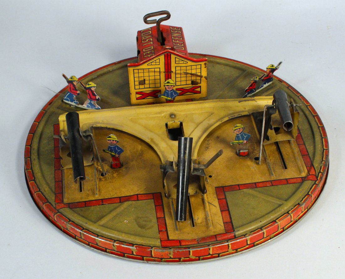 Marx TIn Coast Defense WWI Cannon Toy (1 of 2)