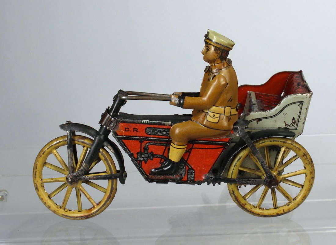 G&K Greppert & Kelch German Motorcycle 3 Wheeler Tin (1 of 4)