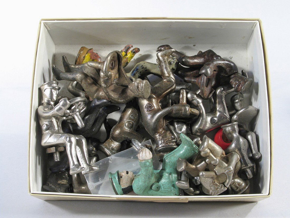 Cast Iron Driver Lot Arcade, Hubley, Kenton, WIlliams (1 of 2)