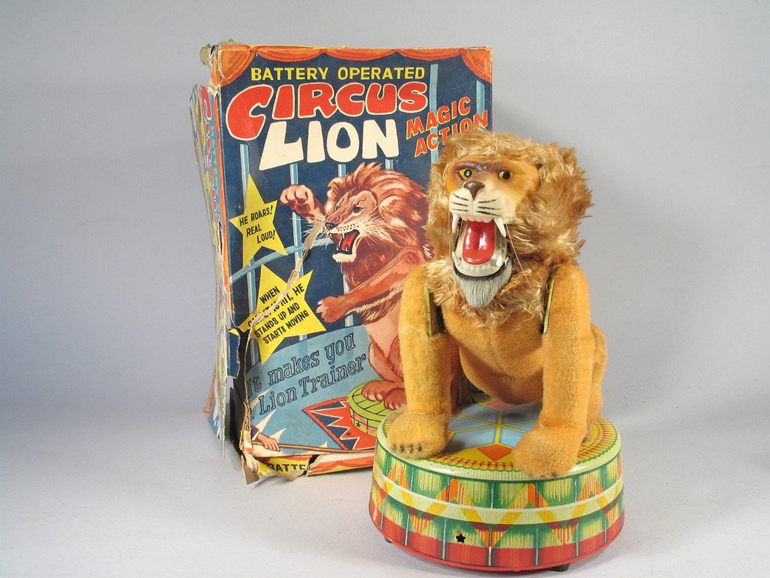 Circus Lion Batt Op Japan Tin Litho In Box (1 of 2)