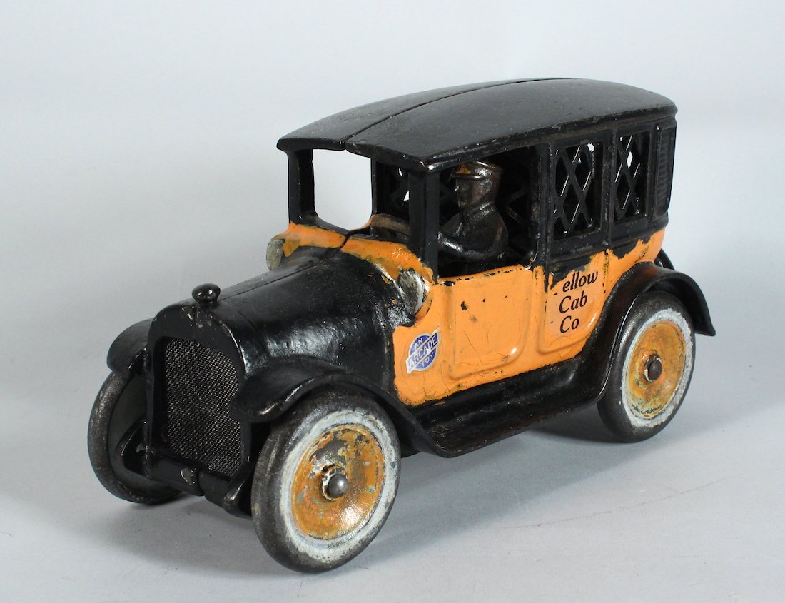 Arcade Cast Iron Taxi Cab (1 of 4)