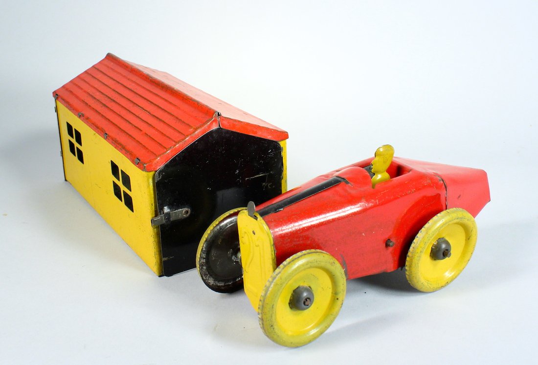 Wyandotte Boat Tail Race Car & Garage (1 of 3)