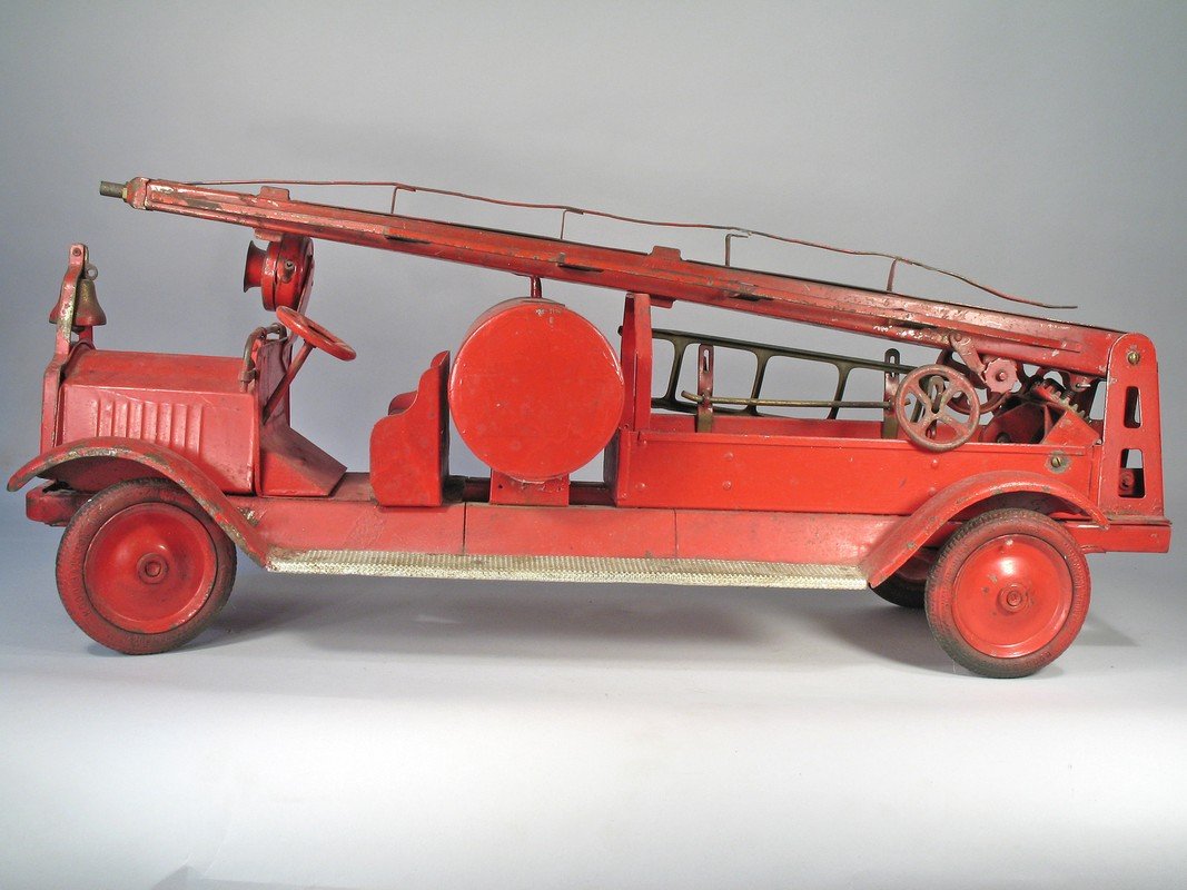 Keystone Fire Pumper Large Pressed Steel (1 of 6)