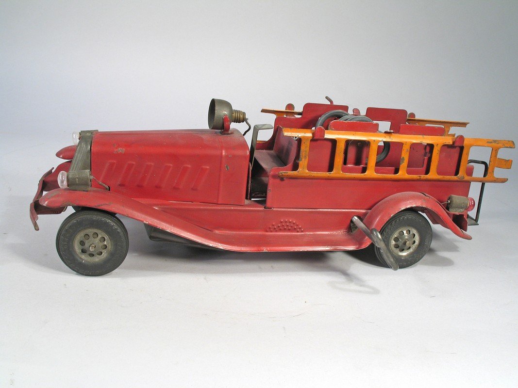 Early Marx Fire Patrol Ladder and Pumper Truck: Early Marx Fire Patrol Ladder and Pumper Truck. Pressed Steel, 15 inches