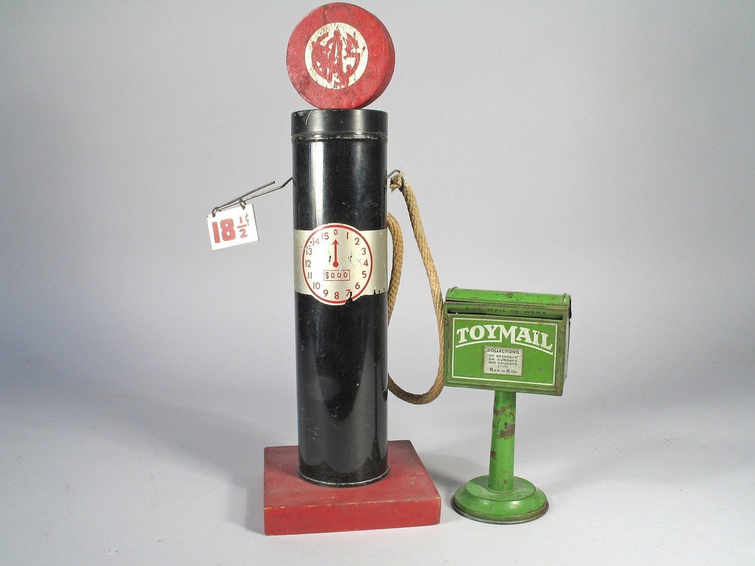 1920s Early Toy Gas Pump & Toy Mailbox (1 of 2)