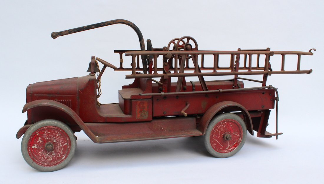 1920s Buddy L Fire Ladder Truck (1 of 5)