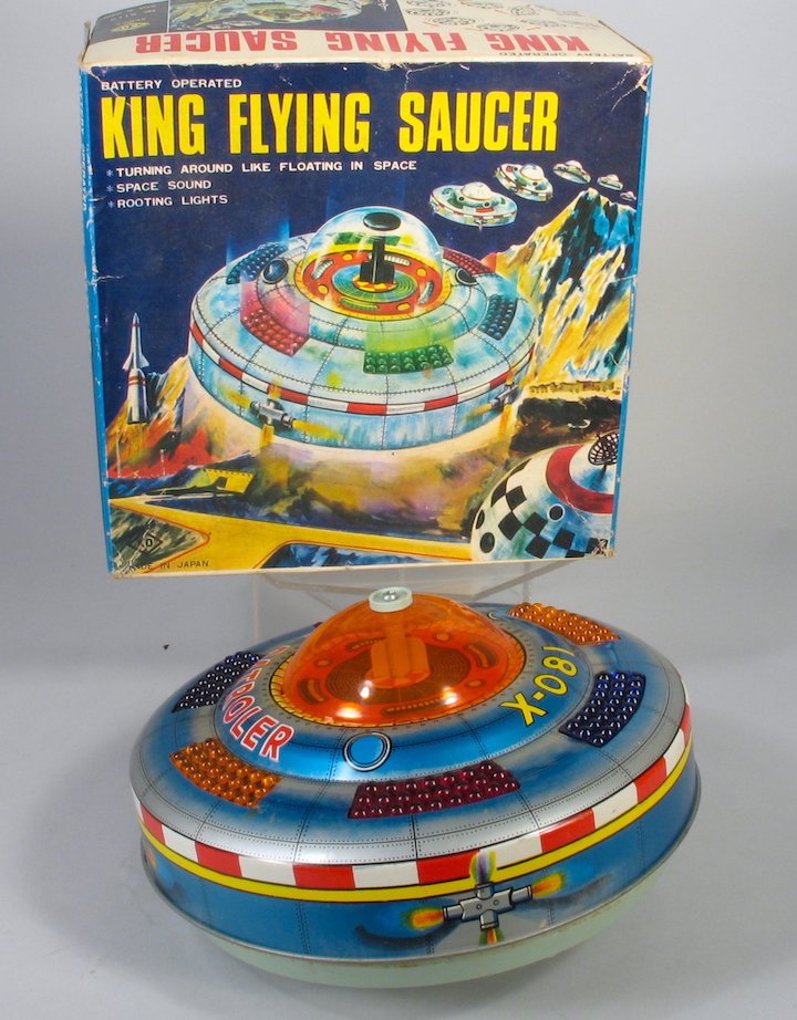 KO Japan Tin King Flying Saucer In Box (1 of 3)