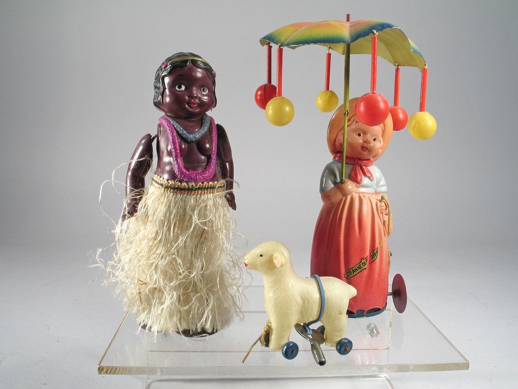 Celluloid Black Mem Hulu Dancer Lot (1 of 2)