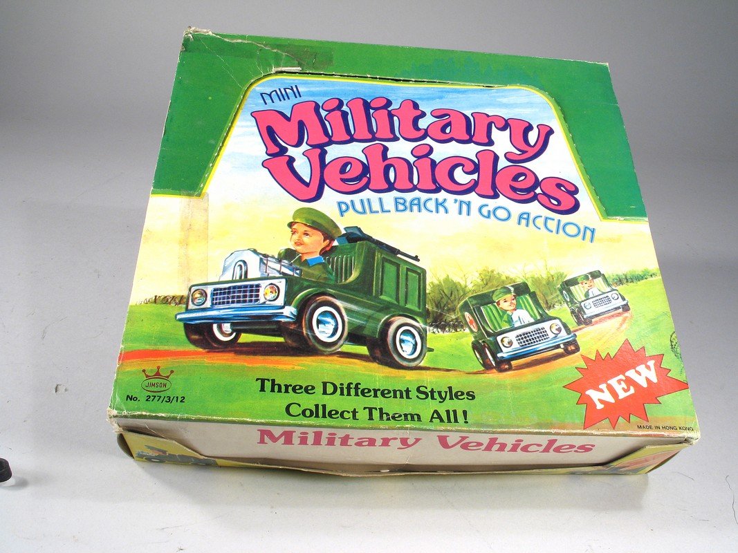 Red China Military Vehicle Dealer Display NOS (1 of 3)