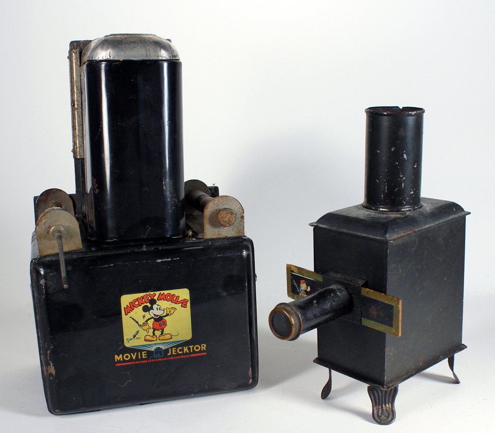 Mickey Mouse Movie Jecktor and Cartoon Lantern Viewer (1 of 2)
