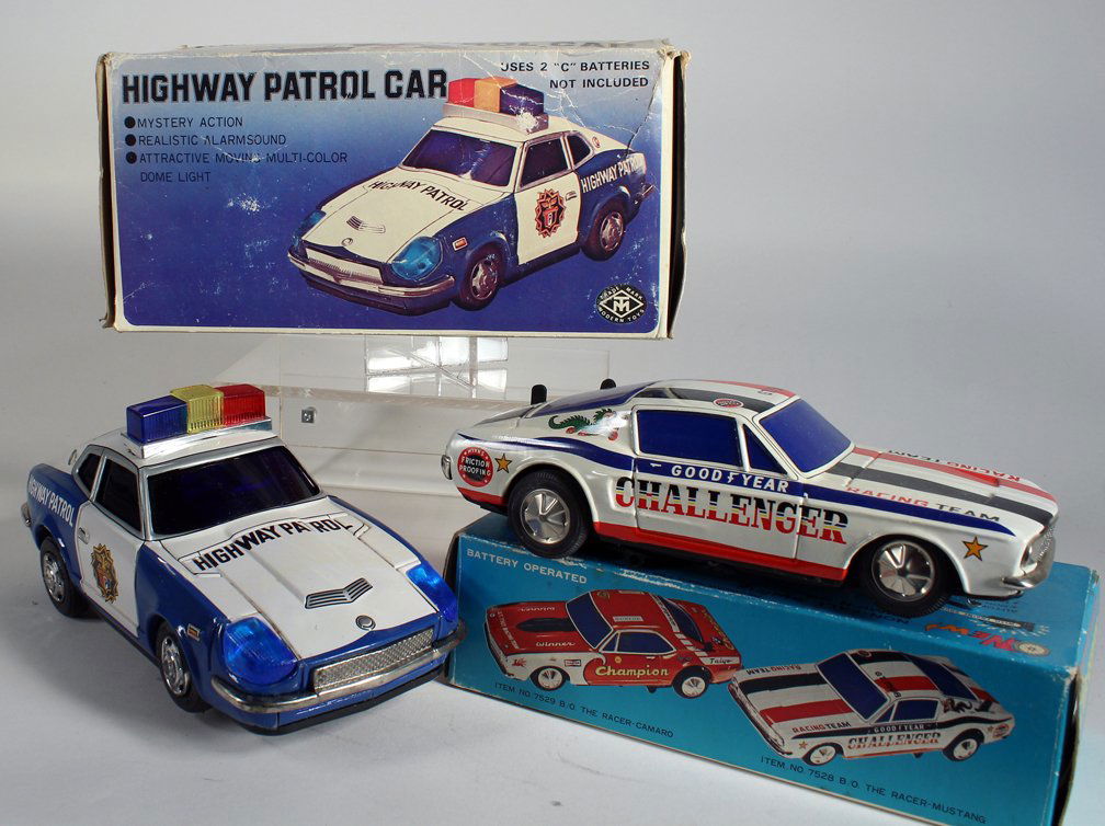 Japan Tin Boxed Dodge Challenger & MT Highway Patrol (1 of 2)