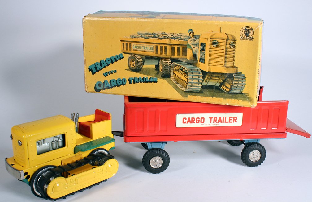 Japan Boxed Tractor and Cargo Trailer SSS (1 of 3)