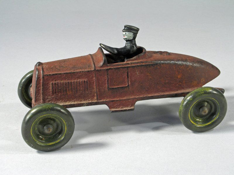 Kenton Cast Iron Racer (1 of 3)