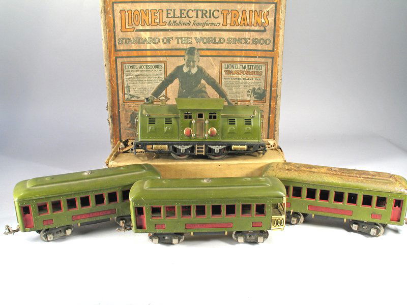 Lionel O Guage Train Set, 1920\'s In Box (1 of 4)