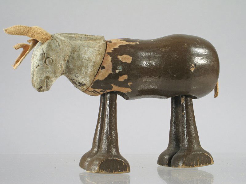 Schoenhut Reindeer (1 of 2)