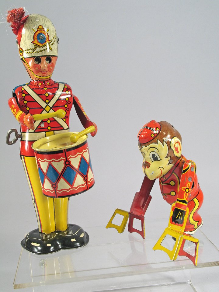 Marx Drummer Boy Tin Litho Wind Up Lot (1 of 2)