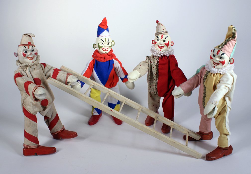 Schoenhut Humpty Dumpty Circus Clowns (1 of 2)