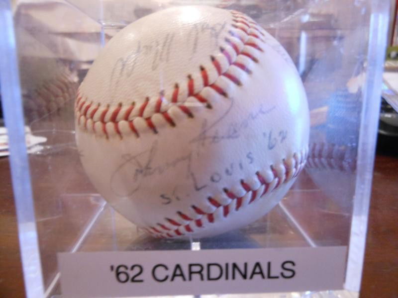 1962 ST. LOUIS CARDINALS TEAM SIGNED BALL: 18 signatures including Stan Musial, Ken Boyer, Bob Gibson, Red Schoendienst and many more, PSA full letter of authenticity.