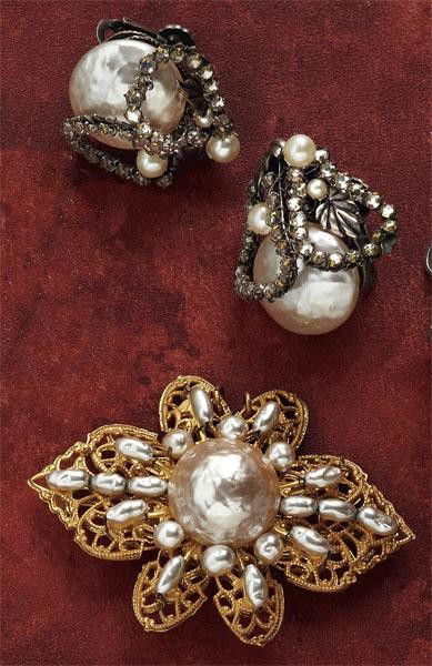 MIRIAM HASKELL BROOCH AND EARRINGS: Gold tone brooch with faux pearl beads. Pair of vintage screw-back earrings with rhinestones and faux pearls.