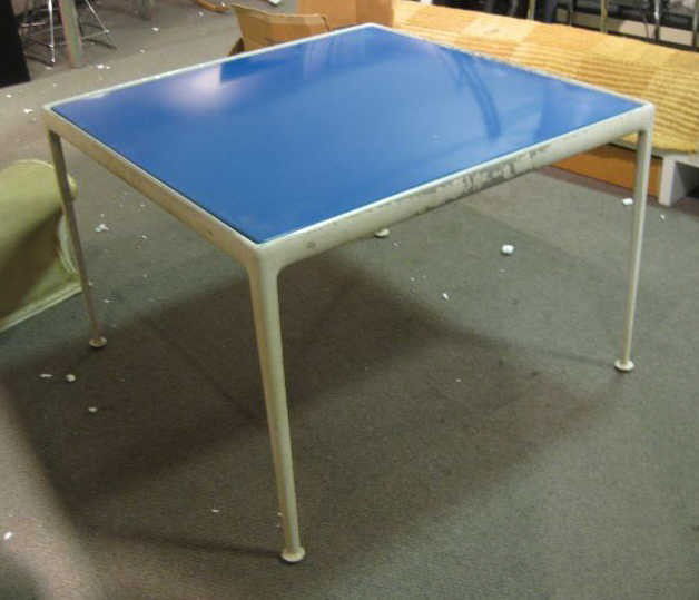 RICHARD SCHULTZ FOR KNOLL: 1966 COLLECTION TABLE, white metal frame with blue enamel top, imperfections.