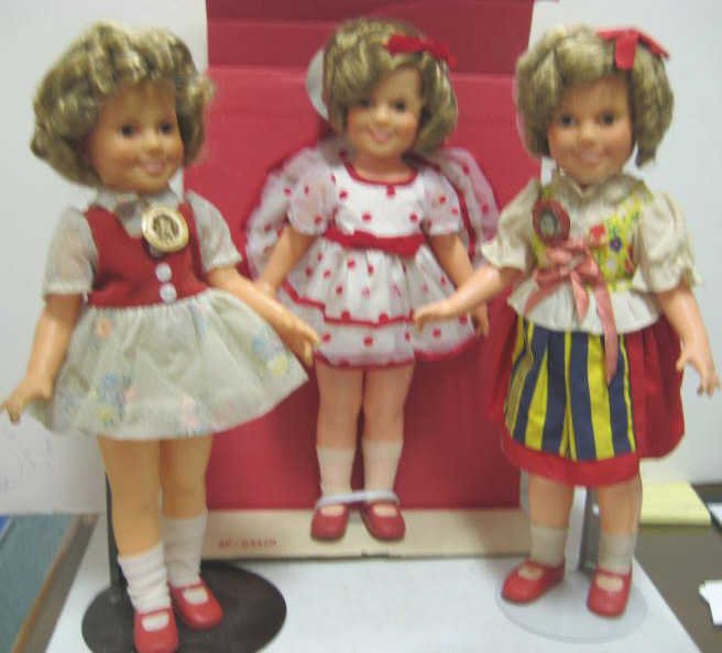 THREE 18" IDEAL 'SHIRLEY TEMPLE' DOLLS: Each vinyl with set eyes, open smiling mouth and molded teeth, marked heads and bodies, two have metal pin buttons.