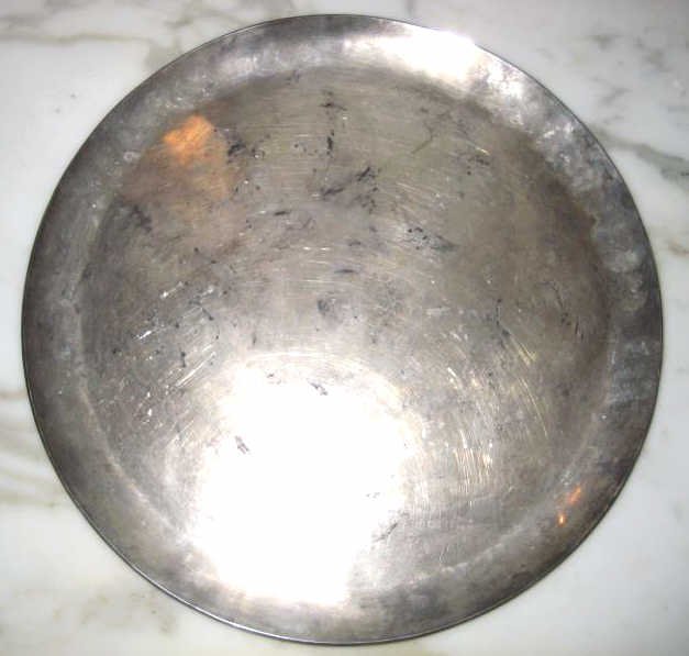 MEXICAN STERLING SILVER TRAY: Round with molded rims, maker R.J. attributed to Tane Orfebres, prominent silver house in Mexico City, 20th century. Diameter 15 3/4 in., weight 37.7 troy ounces.