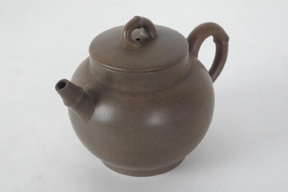Chinese Tea Pot W/Lid Brown (1 of 8)