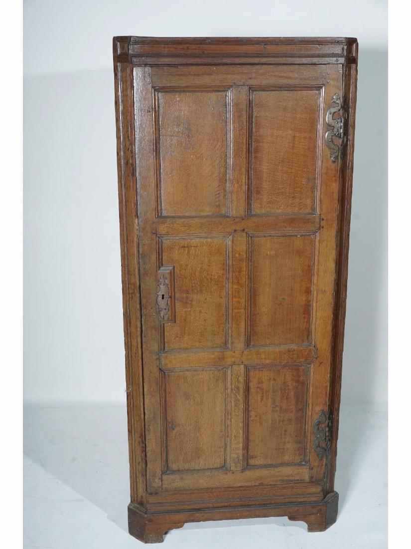 Antique Oak Corner Cabinet (1 of 9)