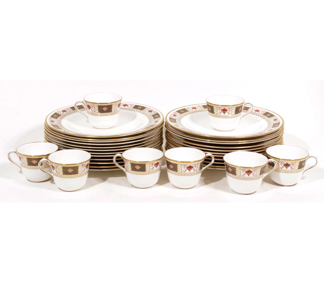 Royal Crown Derby China "Derby Border" (1 of 6)