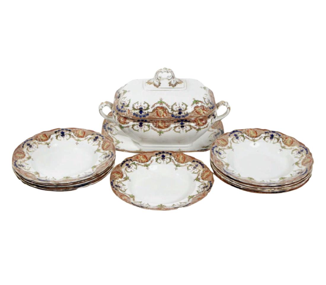 Set of  Wedgewood & Co. Soup Bowls with Tureen (1 of 7)